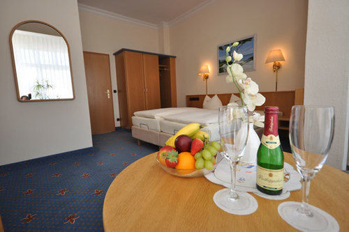 Hotel Binzer Hof 외부 사진
