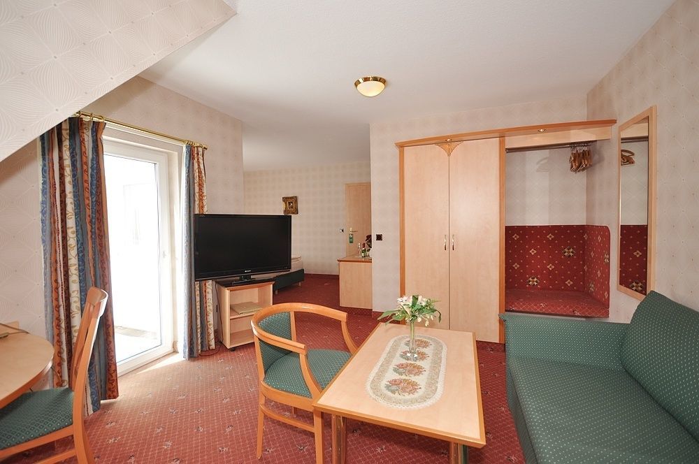 Hotel Binzer Hof 외부 사진