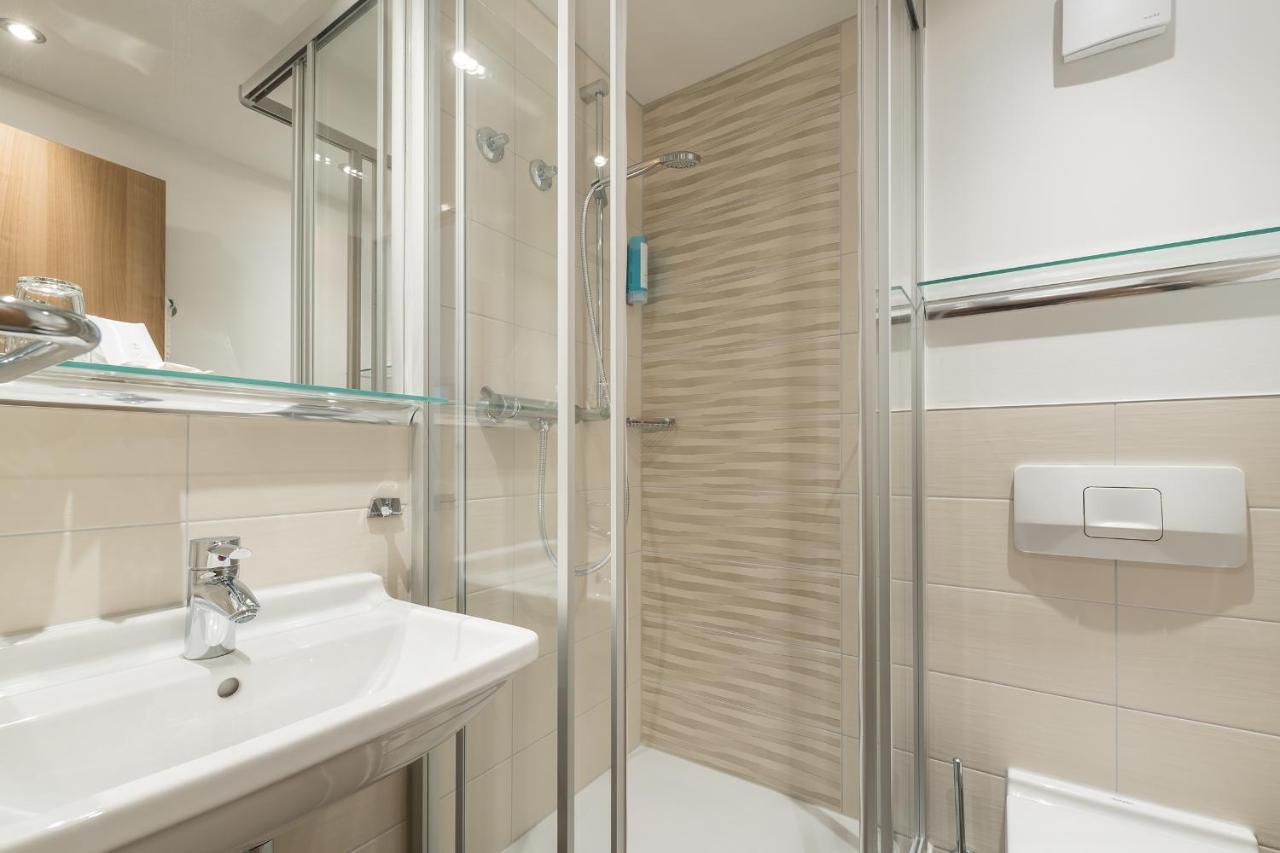 Hotel Binzer Hof 외부 사진